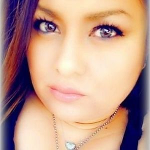 Meet your Posher, Gesinee